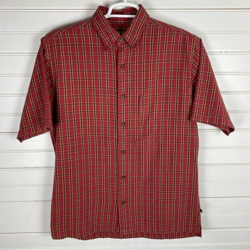 Woolrich Red Short Sleeve Button Down Shirt Men's Size M